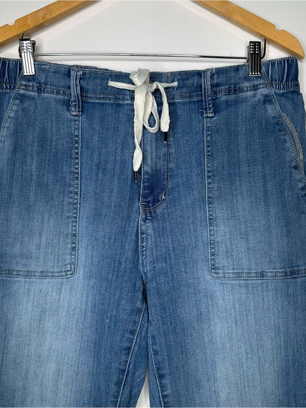 Judy Blue High Waist Elastic Drawstring Jogger Jeans Size 13/31 - Picture 4 of 9
